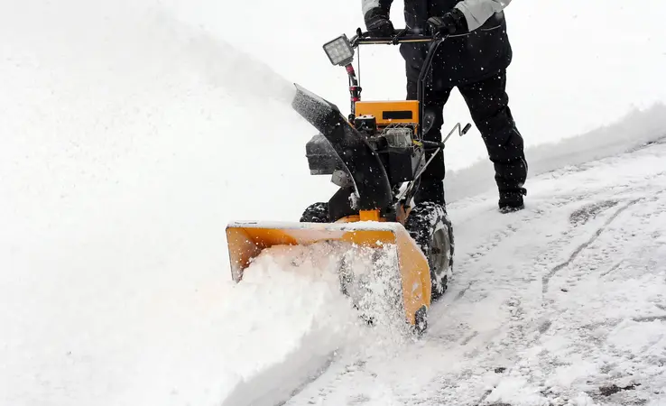 Zuverlässiger Winterdienst und Schneeräumung in Neuwied und Region